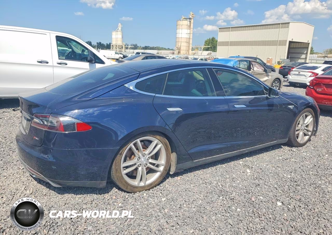 2013 Tesla Model S P85 VIN:5YJSA1CN2DFP04534 - 3