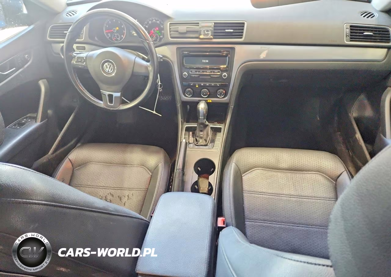 2015 Volkswagen Passat S VIN:1VWAT7A31FC050259 - 8