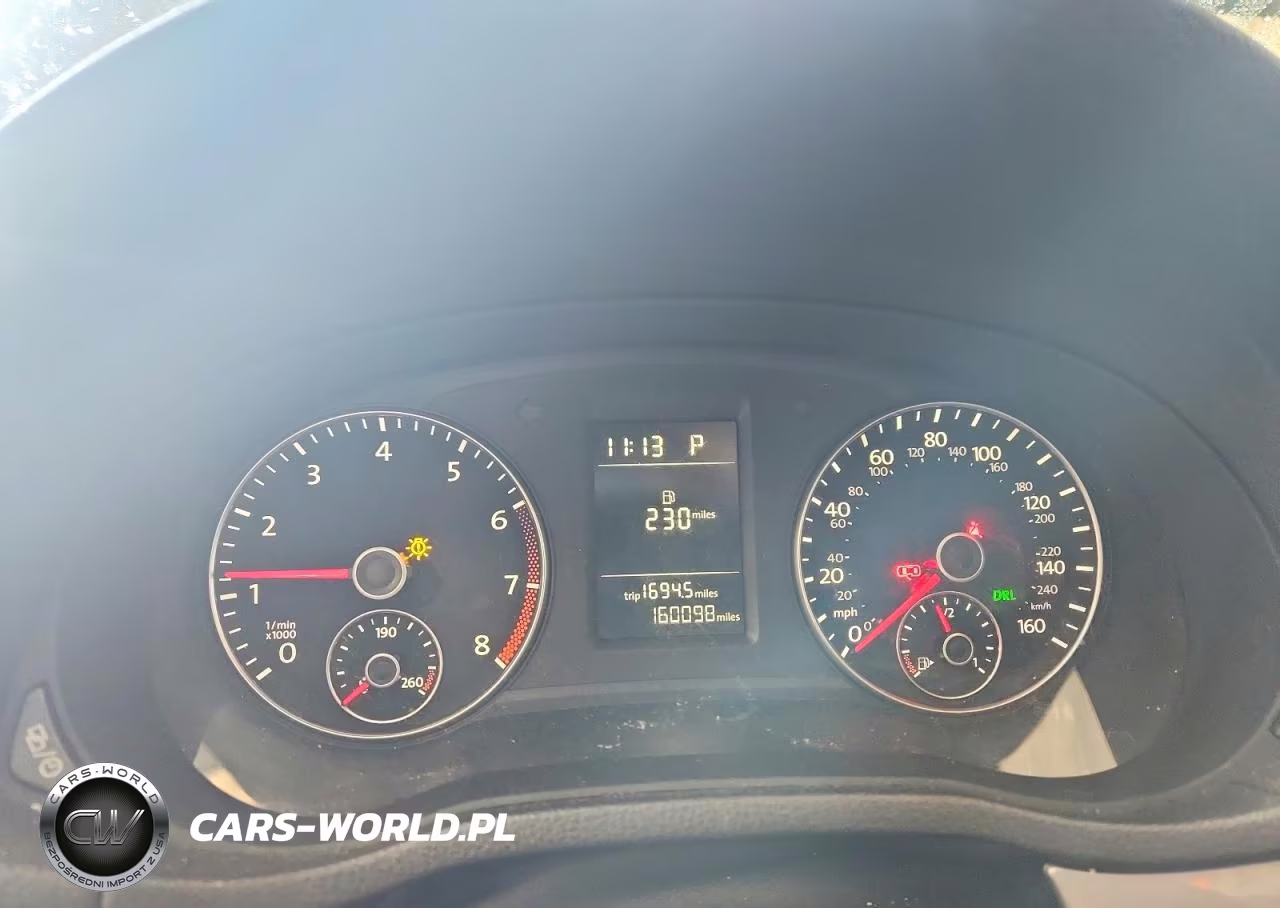 2015 Volkswagen Passat S VIN:1VWAT7A31FC050259 - 9
