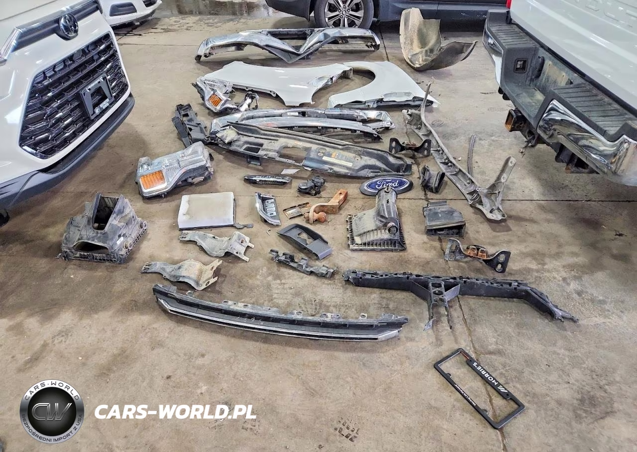 2021 Ford F350 Super Duty VIN:1FT8W3BT1MEC48888 - 12