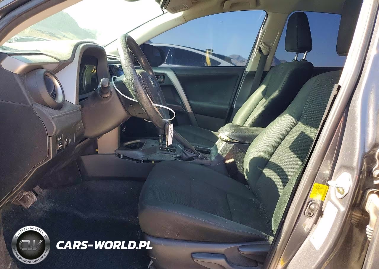 2018 Toyota Rav4 Le VIN:2T3ZFREV9JW492281 - 7