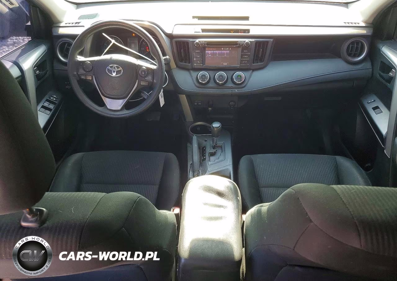 2018 Toyota Rav4 Le VIN:2T3ZFREV9JW492281 - 8