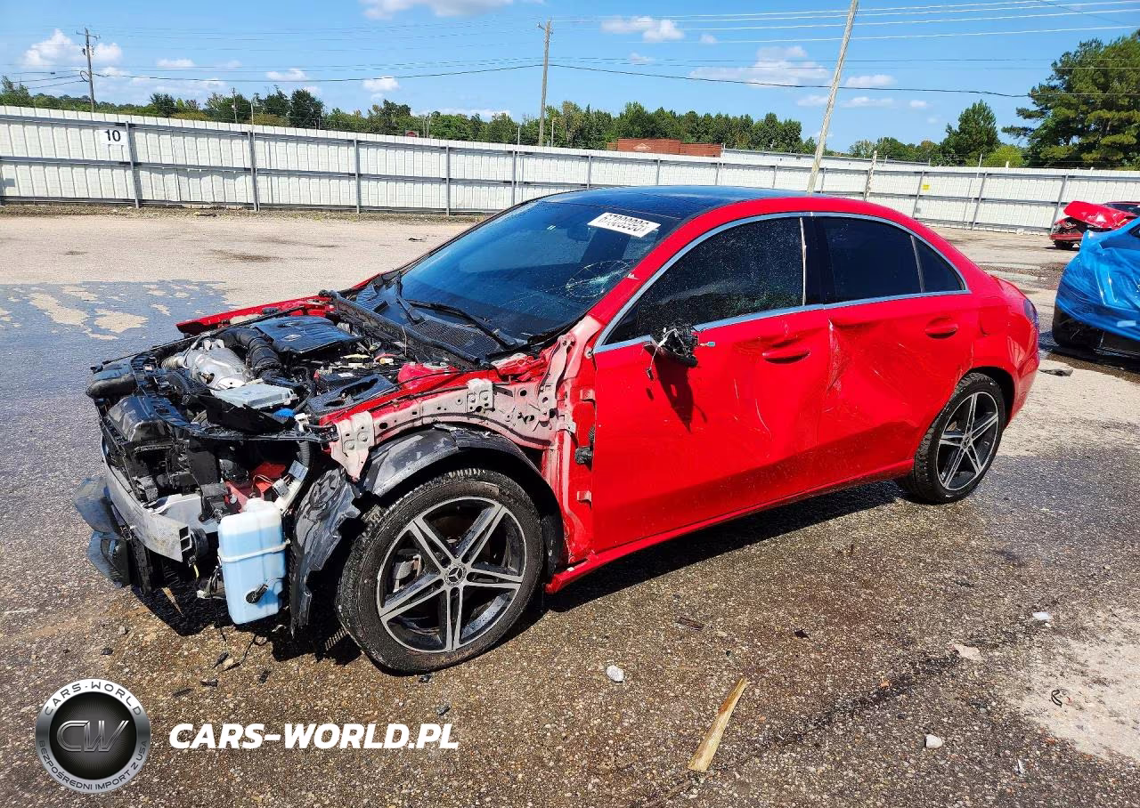 2019 Mercedes-Benz A 220 VIN:WDD3G4EB6KW030653 - 1