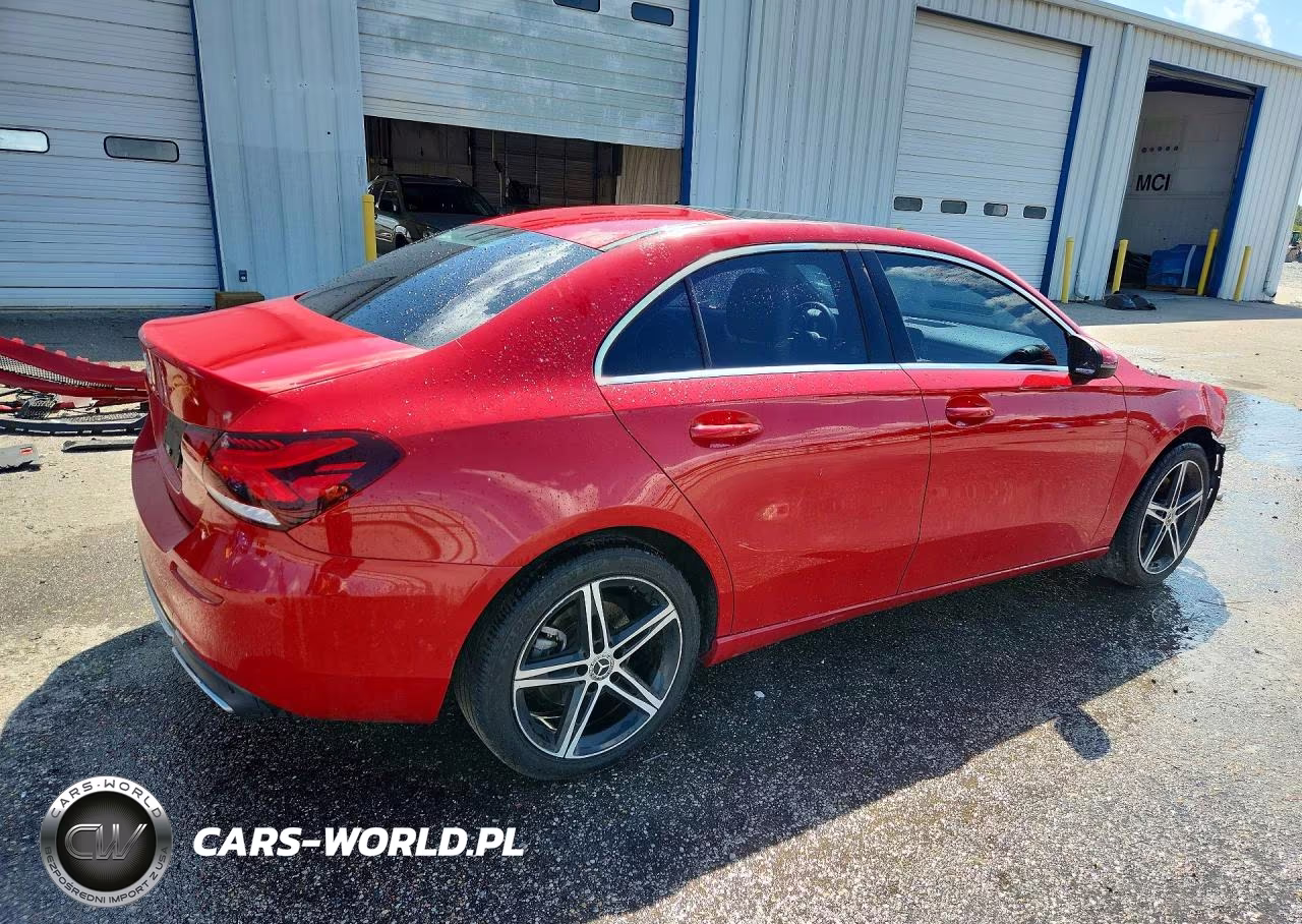2019 Mercedes-Benz A 220 VIN:WDD3G4EB6KW030653 - 3