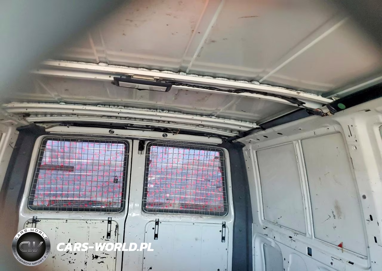 1999 Chev Astro VIN:1GCDM19W3XB193357 - 10