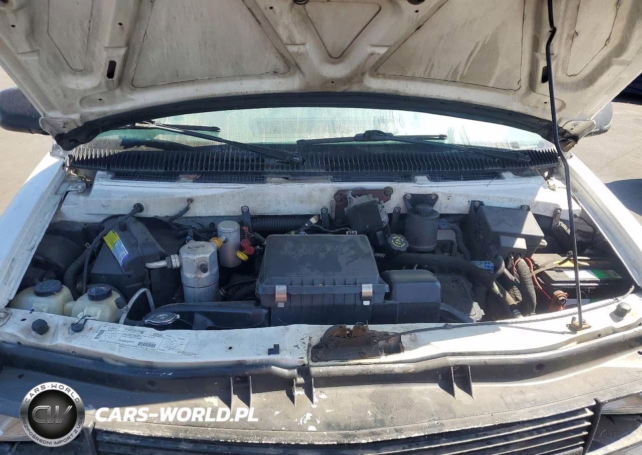 1999 Chev Astro VIN:1GCDM19W3XB193357 - 12