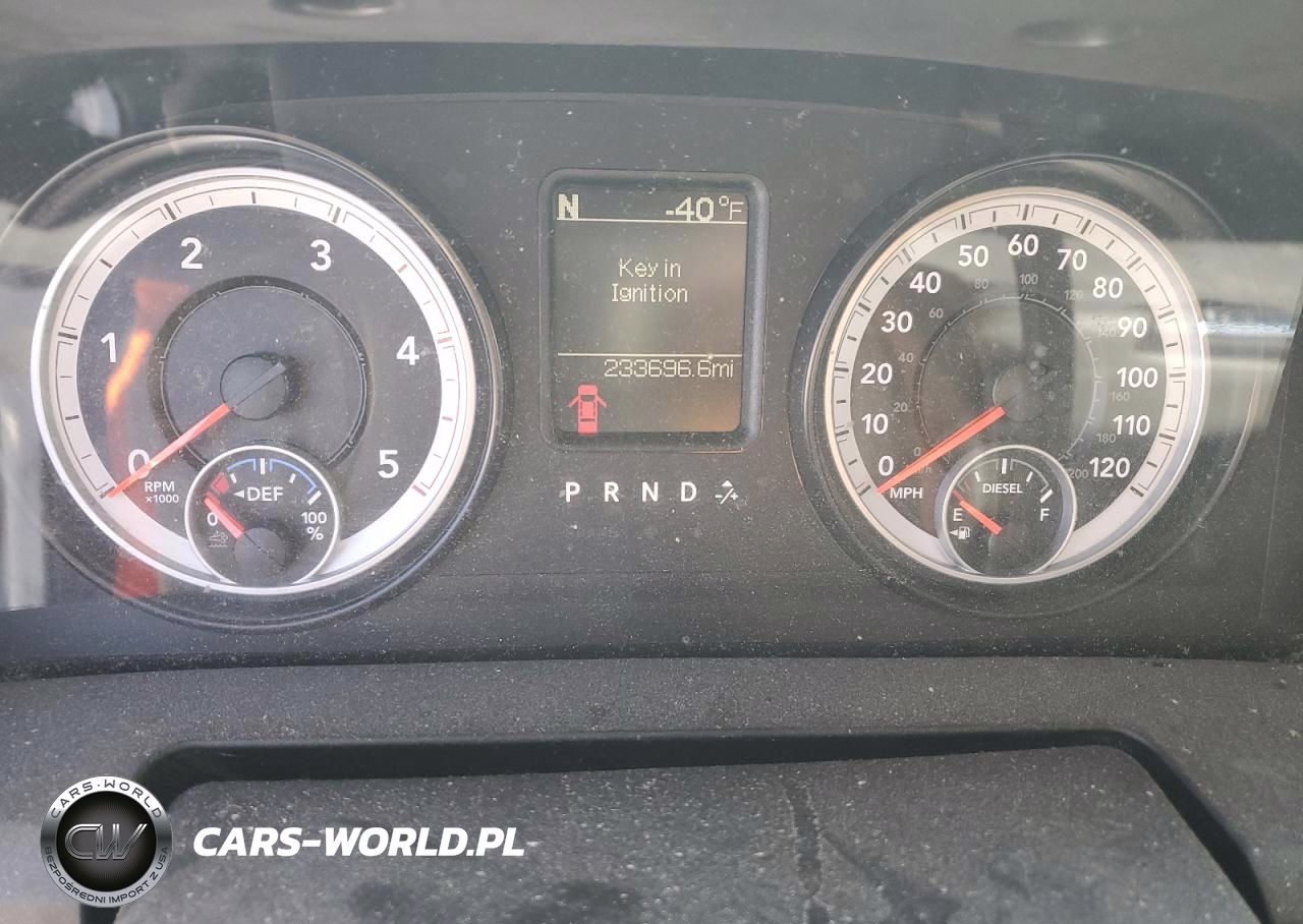 2015 Ram 3500 VIN:3C7WRTCL6FG520041 - 9