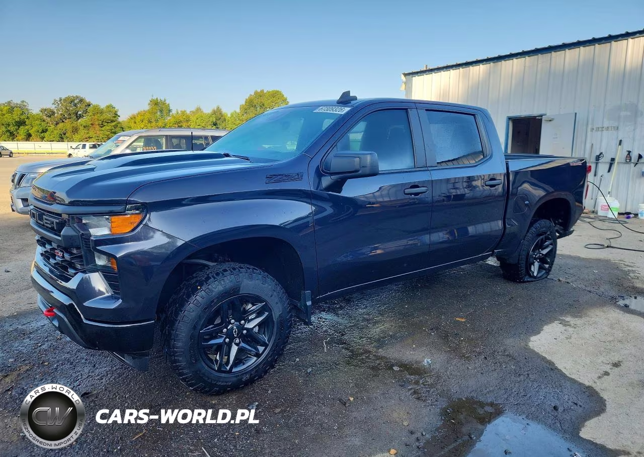 2023 Chevrolet Silverado K1500 Trail Boss Custom – zdjęcie 1 z 13