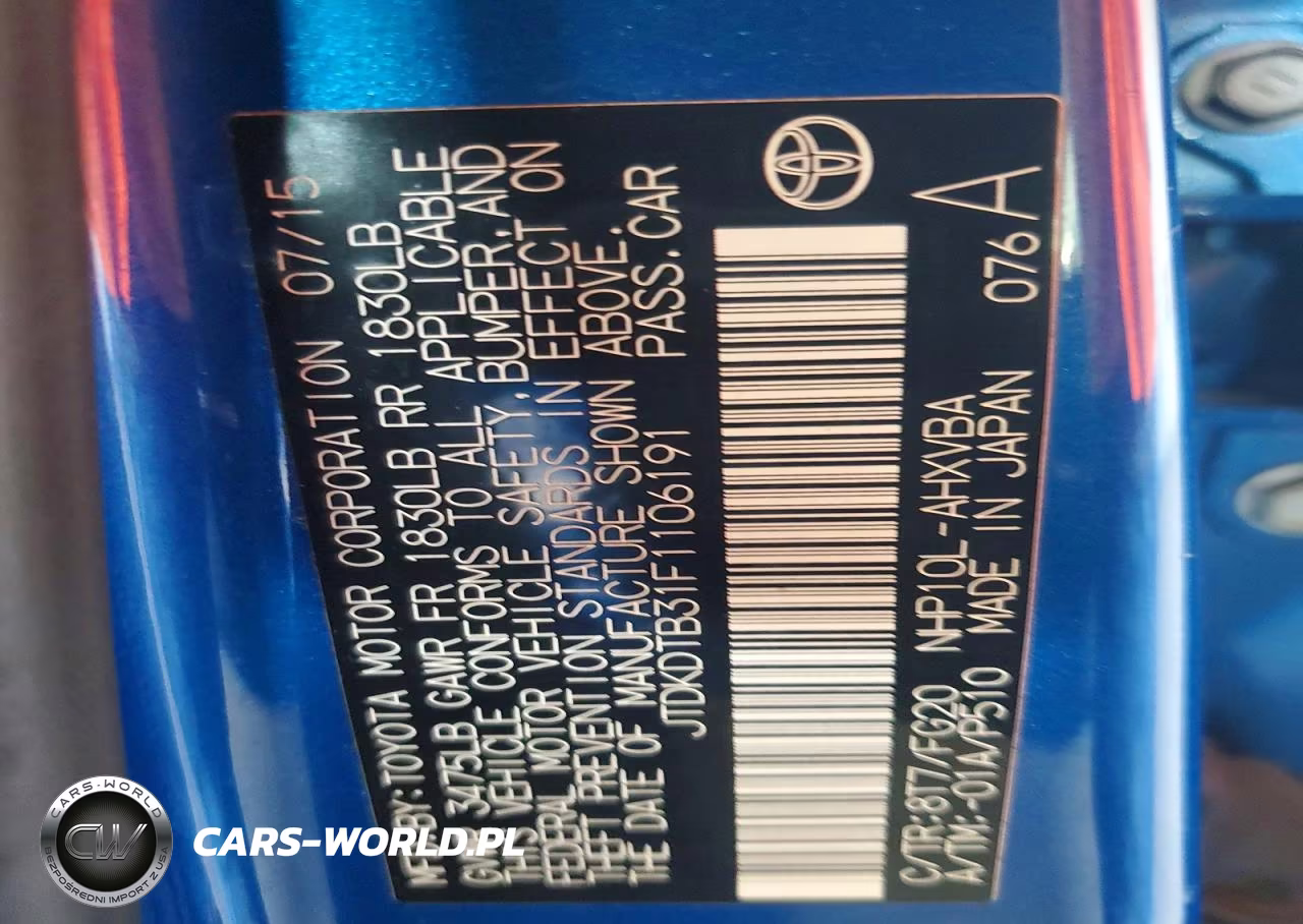 2015 Toyota Prius C Two VIN:JTDKDTB31F1106191 - 13