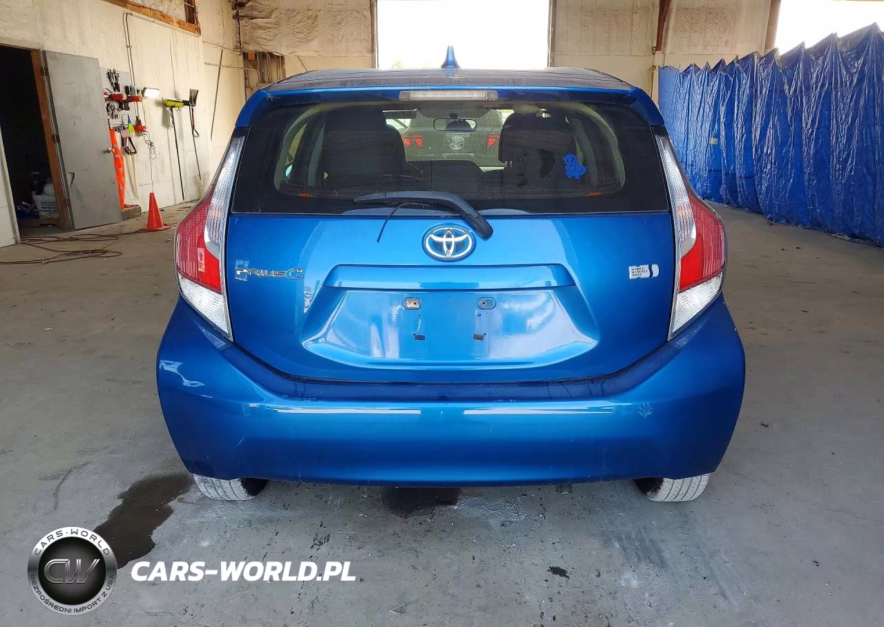 2015 Toyota Prius C Two VIN:JTDKDTB31F1106191 - 6