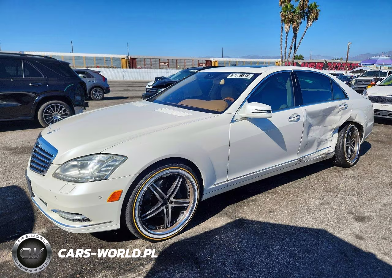 2011 Mercedes-Benz S 550 VIN:WDDNG7BB6BA379873 - 1