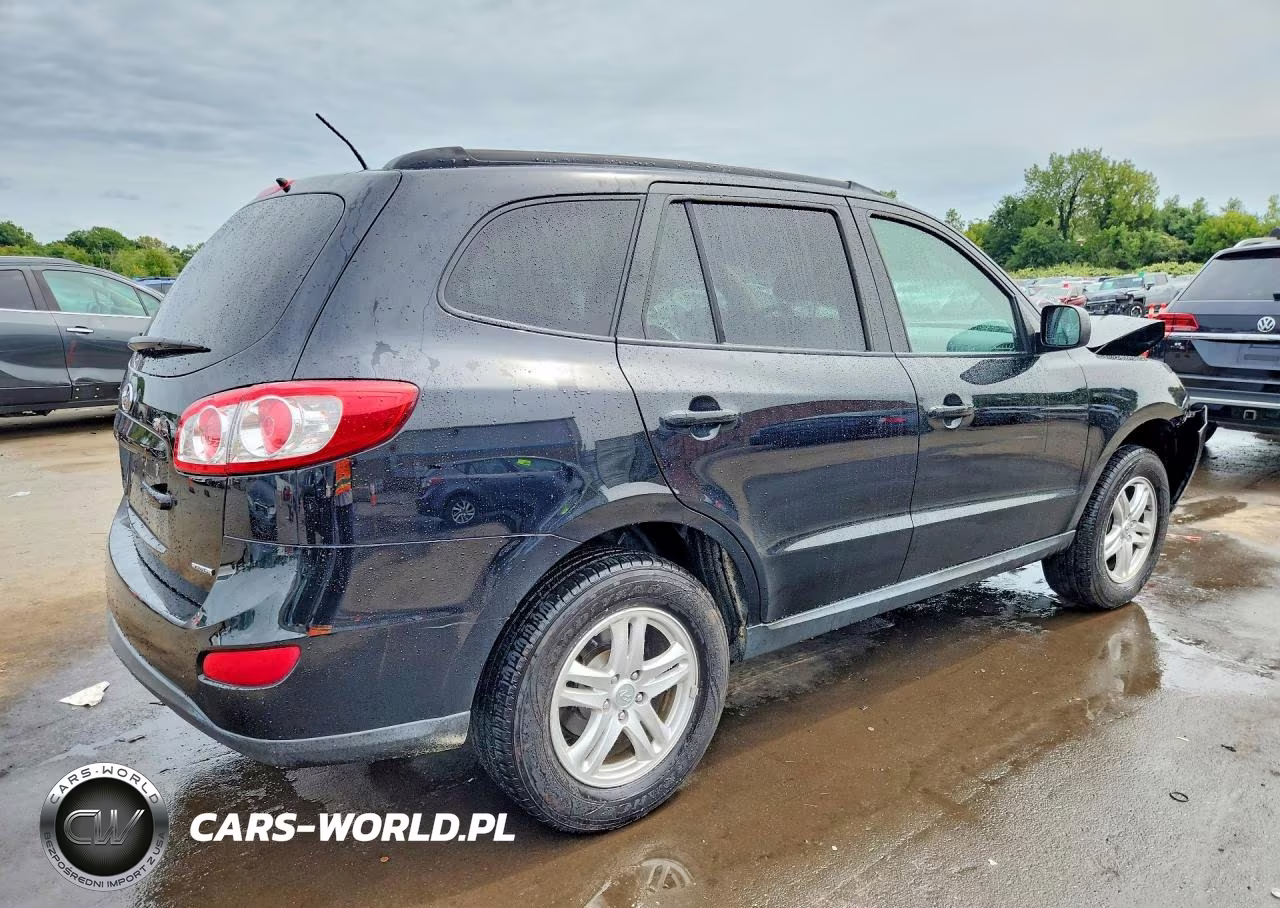 2012 Hyundai Santa Fe Gls VIN:5XYZGDAB1CG139692 - 3