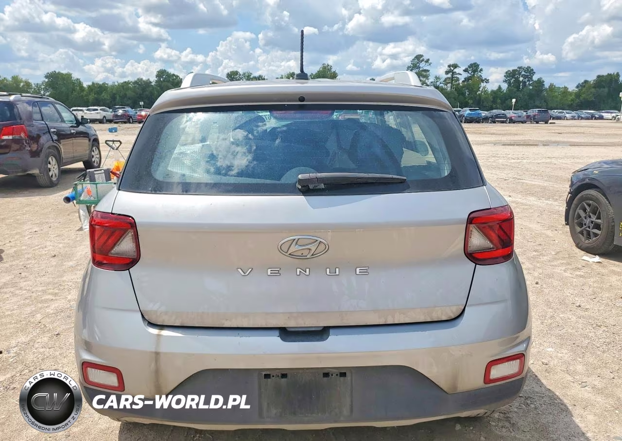 2023 Hyundai Venue Sel VIN:KMHRC8A35PU248796 - 6