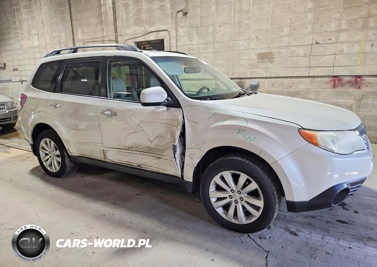2012 Subaru Forester 2.5X Premium VIN:JF2SHBCC0CH407942 - 4