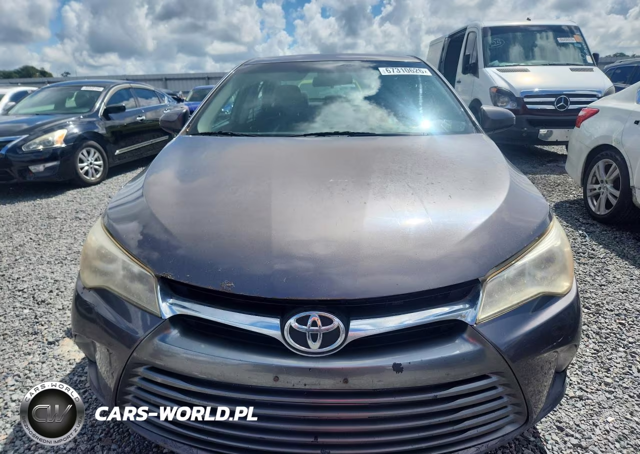 2016 Toyota Camry Le VIN:4T4BF1FK2GR526432 - 5