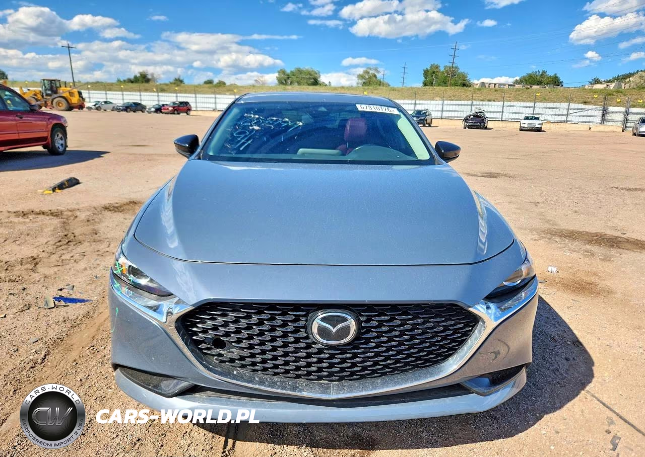 2023 Mazda 3 Preferred VIN:3MZBPBCM1PM360137 - 5