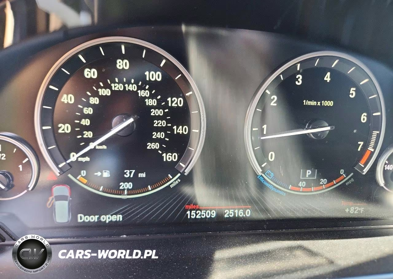 2016 BMW X5 xDrive50I VIN:5UXKR6C50G0J80095 - 9