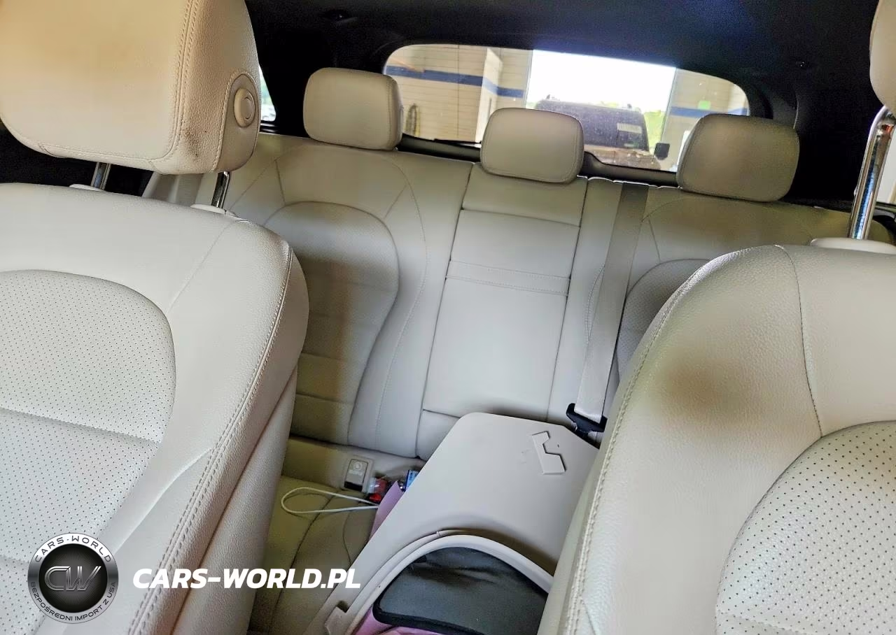 2018 Mercedes-Benz Glc 300 4Matic VIN:WDC0G4KB4JV083903 - 10