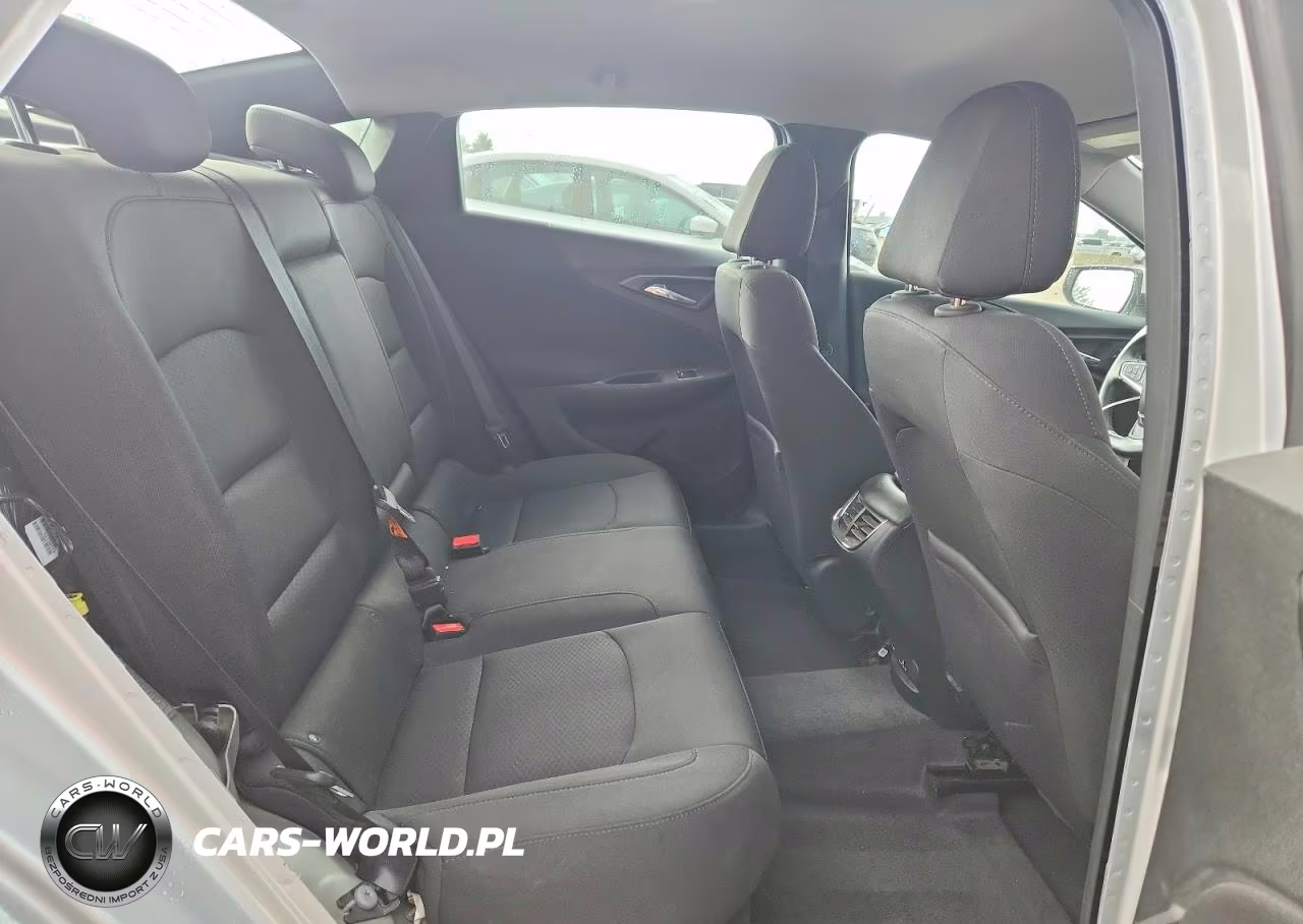 2018 Chevrolet Malibu Lt VIN:1G1ZD5ST7JF292463 - 10