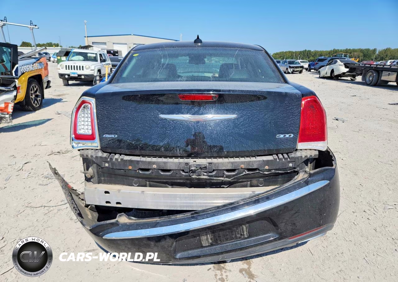 2015 Chrysler 300 Limited VIN:2C3CCARG8FH842376 - 6