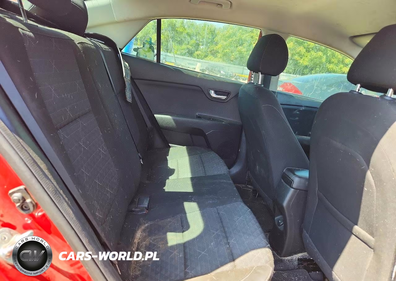 2020 Kia Rio S VIN:3KPA24AD8LE311145 - 10