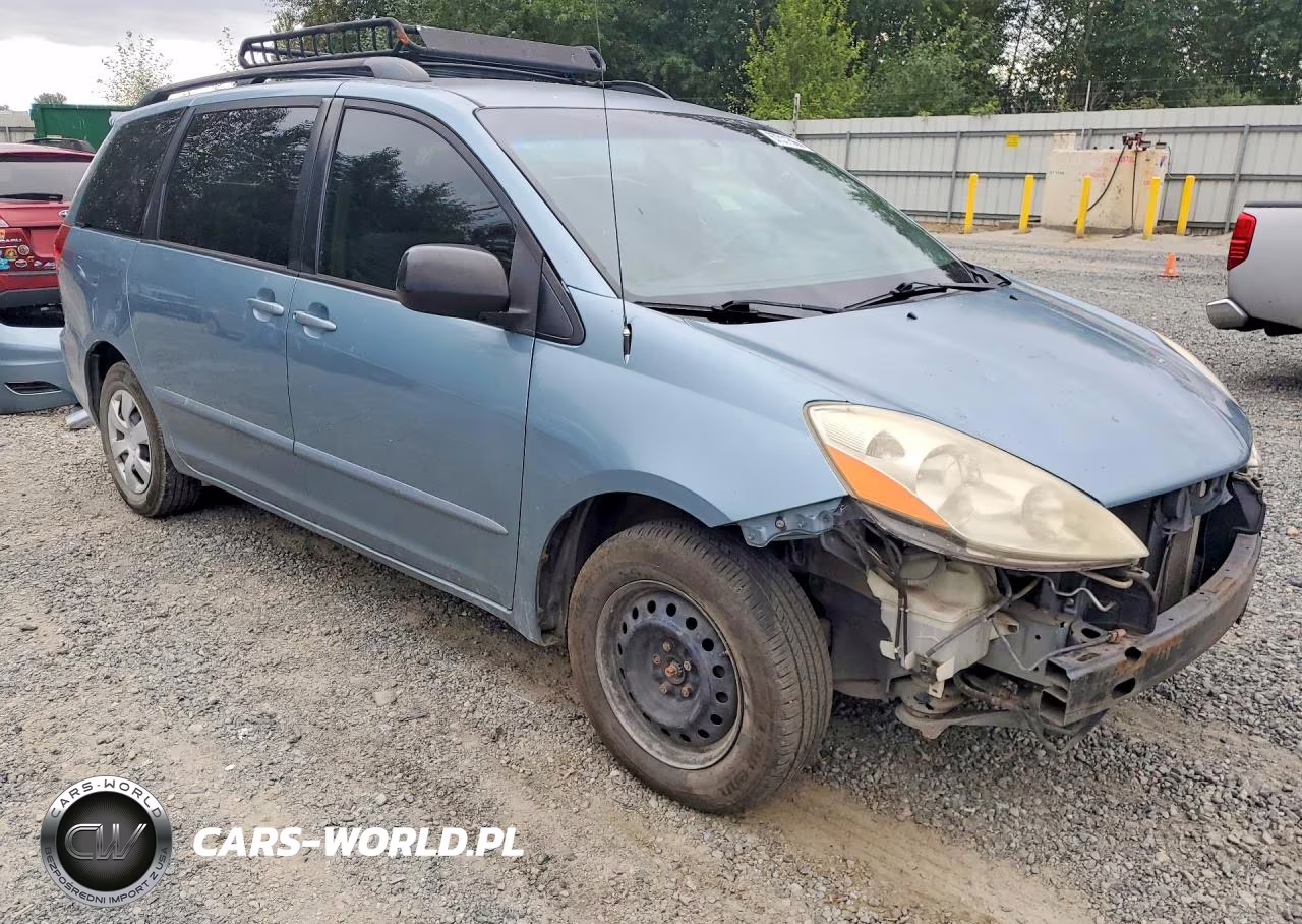 2008 Toyota Sienna VIN:5TDZK23C28S131992 - 4