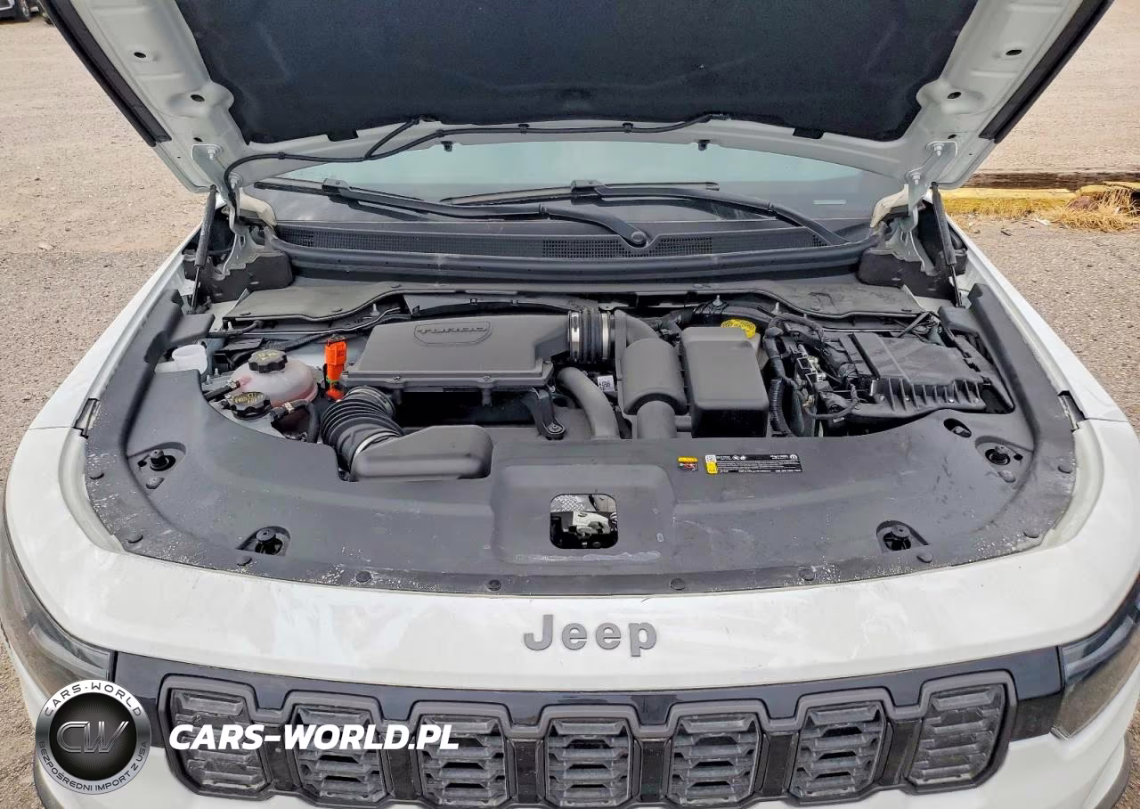 2026 Jeep Gr Cheroke VIN:3C4PJMB20TT157312 - 11