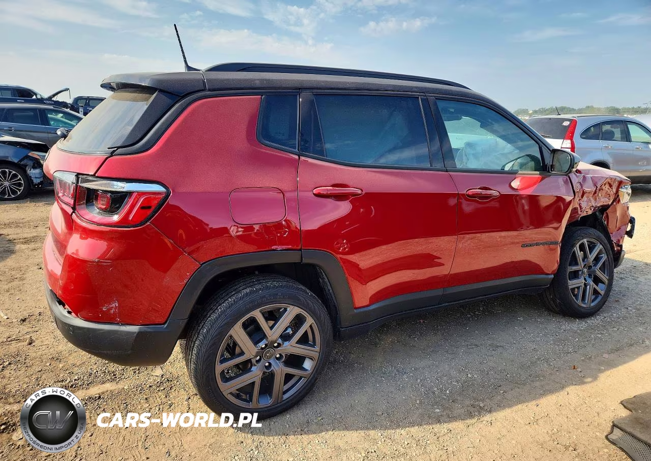2026 Jeep Compass Limited VIN:3C4NJDCNXTT166812 - 3