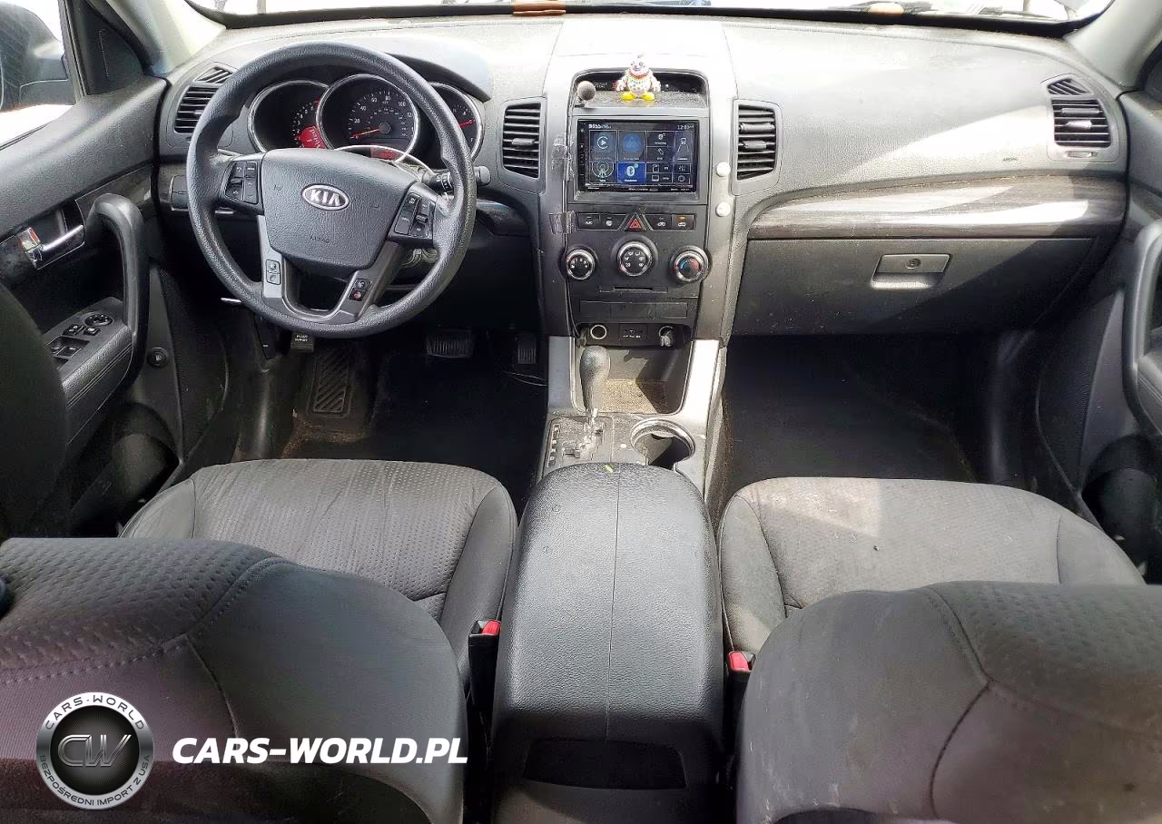 2013 Kia Sorento Lx VIN:5XYKT3A17DG379362 - 8
