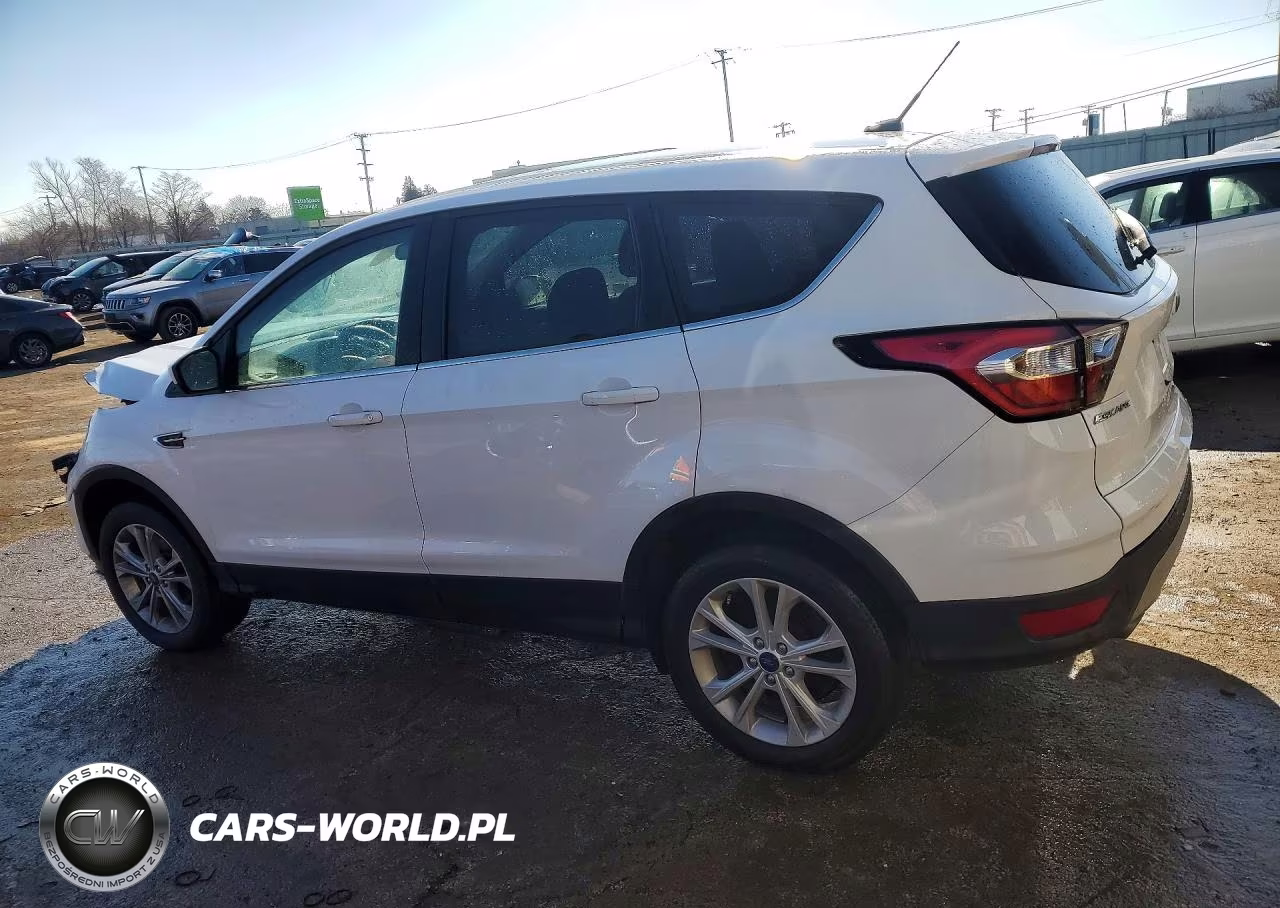 2017 Ford Escape Se VIN:1FMCU0GD5HUB82420 - 2