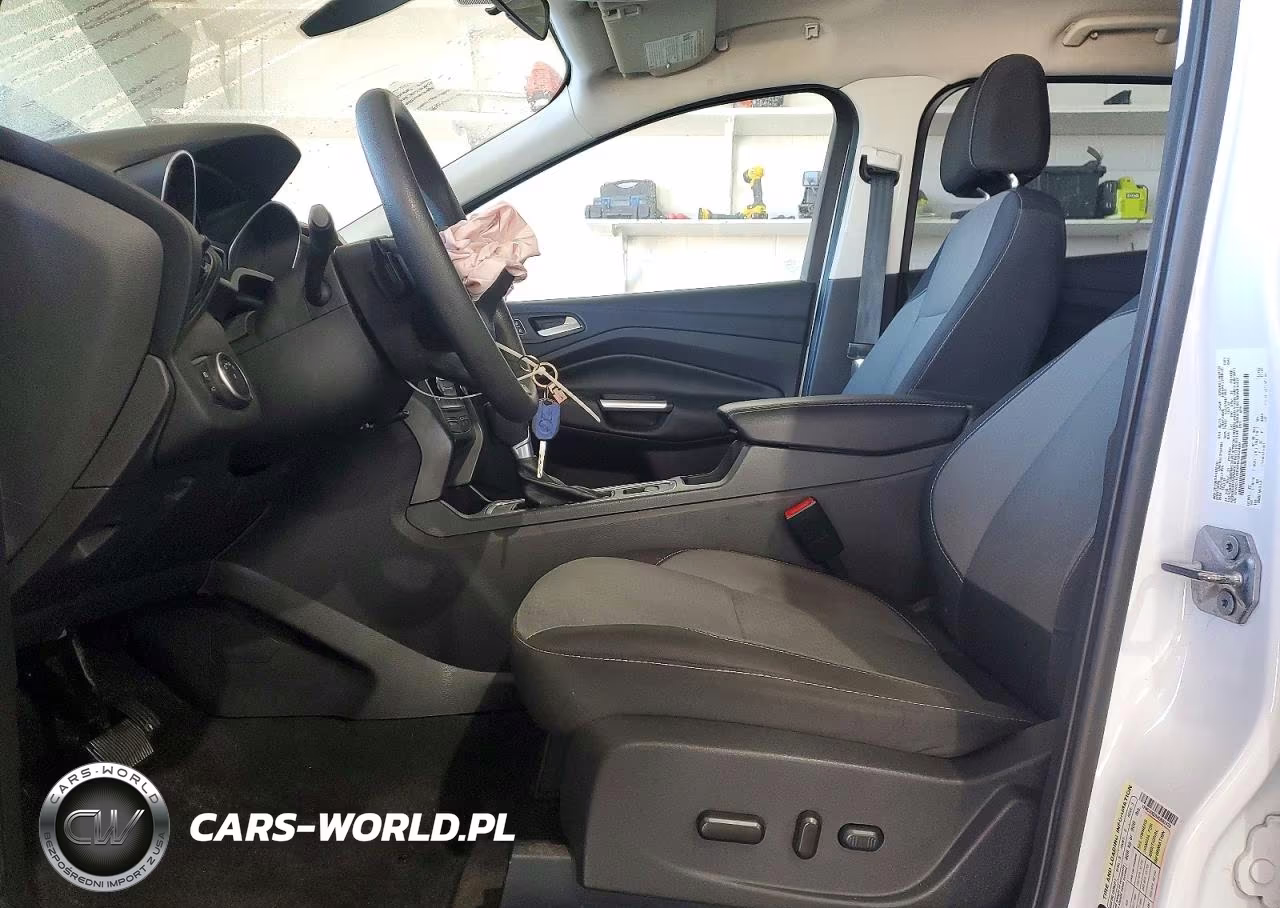 2017 Ford Escape Se VIN:1FMCU0GD5HUB82420 - 7