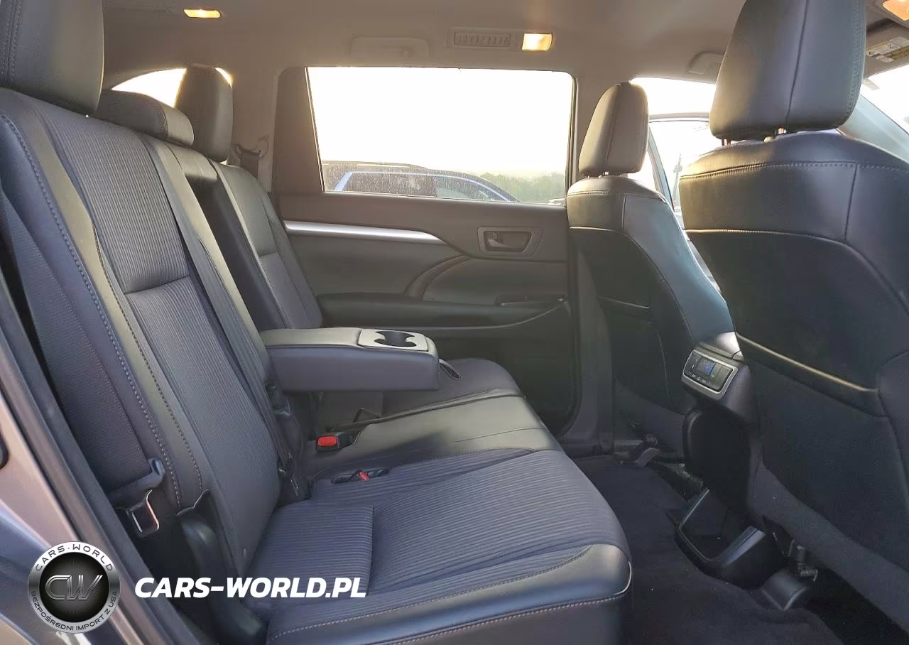 2014 Toyota Highlander Le Plus VIN:5TDBKRFH6ES024750 - 11
