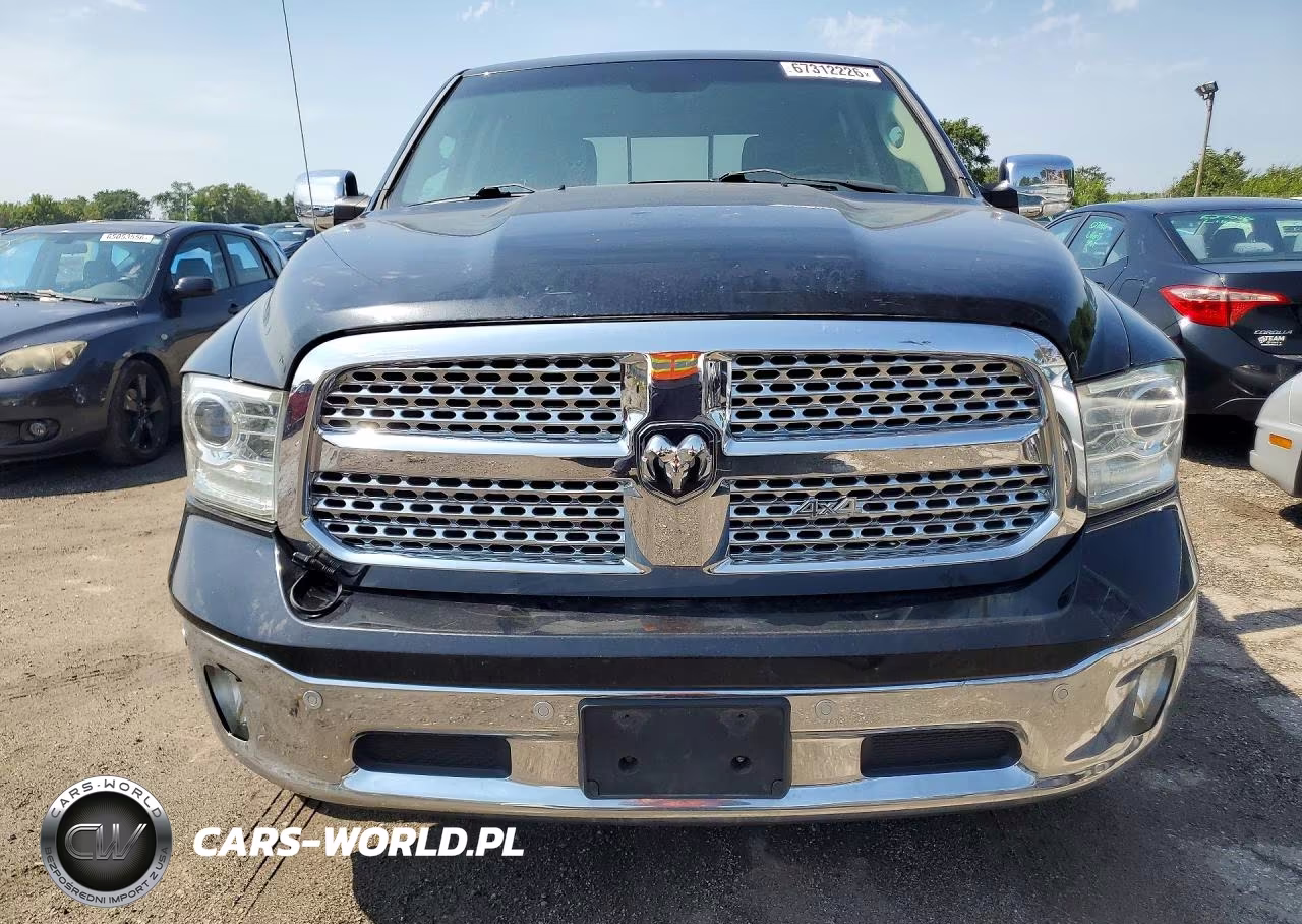 2016 Ram 1500 Laramie VIN:1C6RR7NM7GS140022 - 5