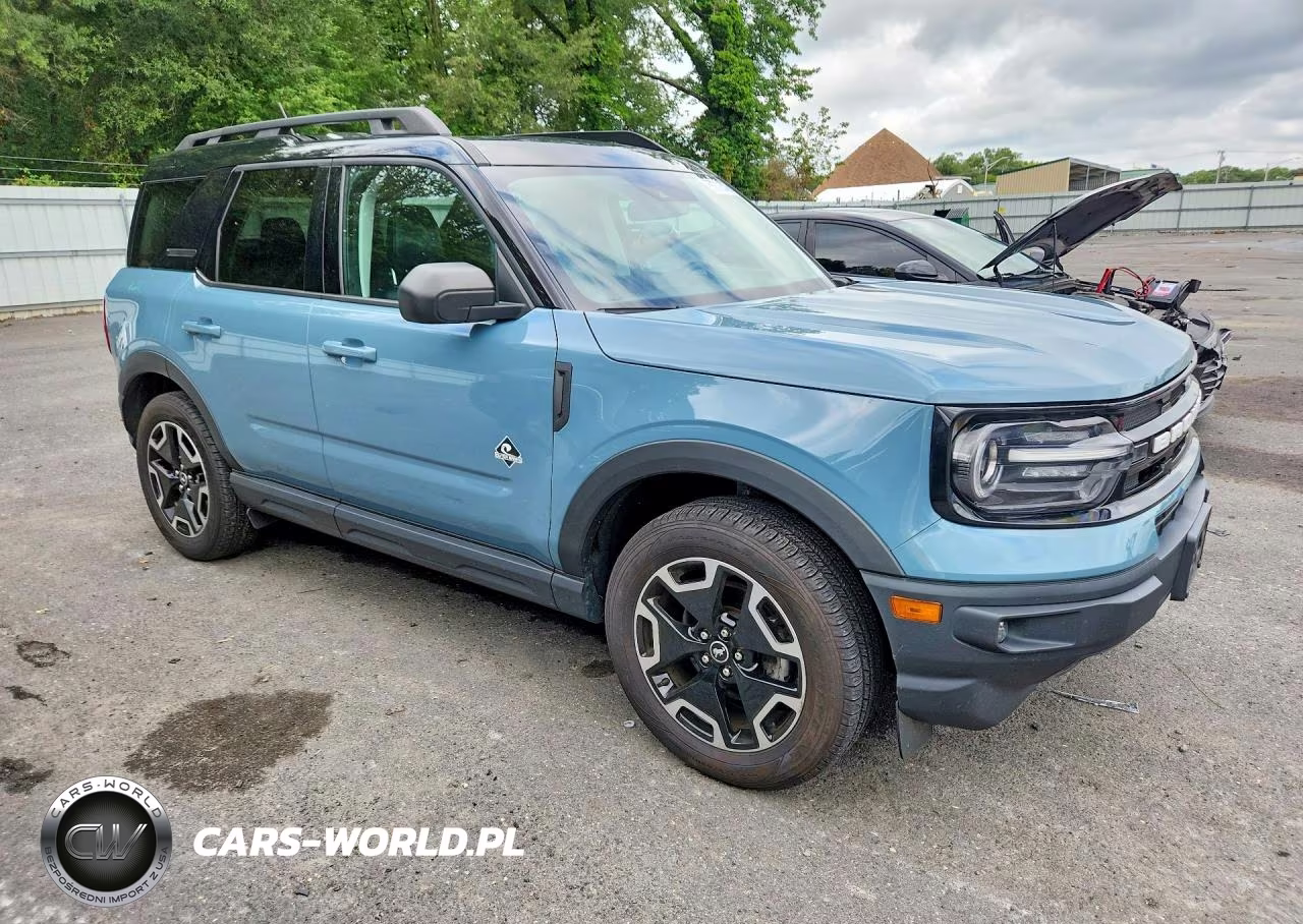 2022 Ford Bronco Sport Outer Banks VIN:3FMCR9C61NRD87541 - 4