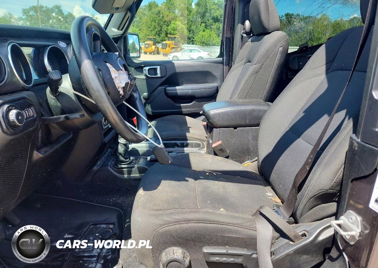 2018 Jeep Wrangler Sport VIN:1C4GJXAN0JW327169 - 7