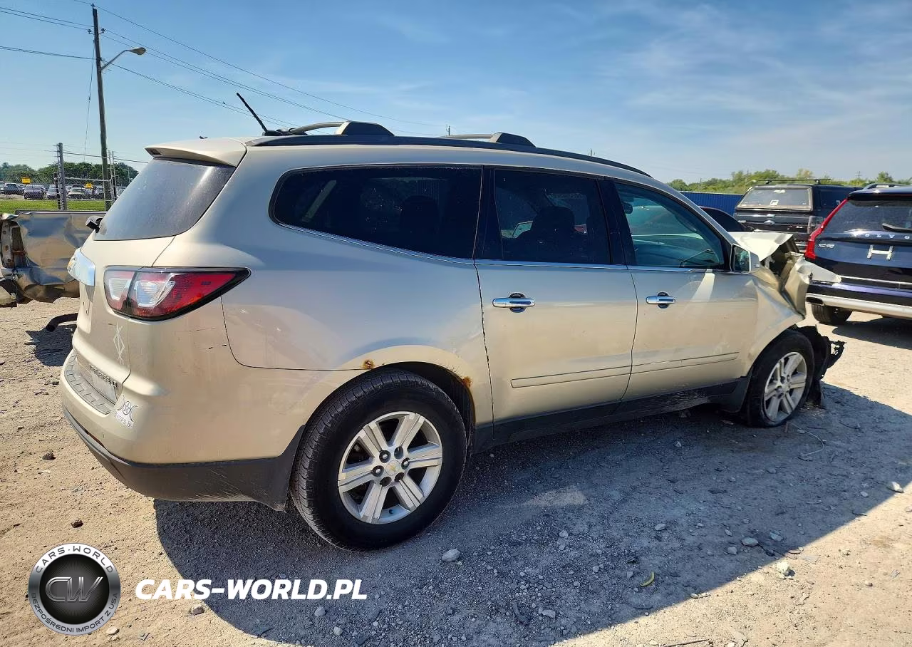 2014 Chevrolet Traverse Lt VIN:1GNKVGKDXEJ247909 - 3