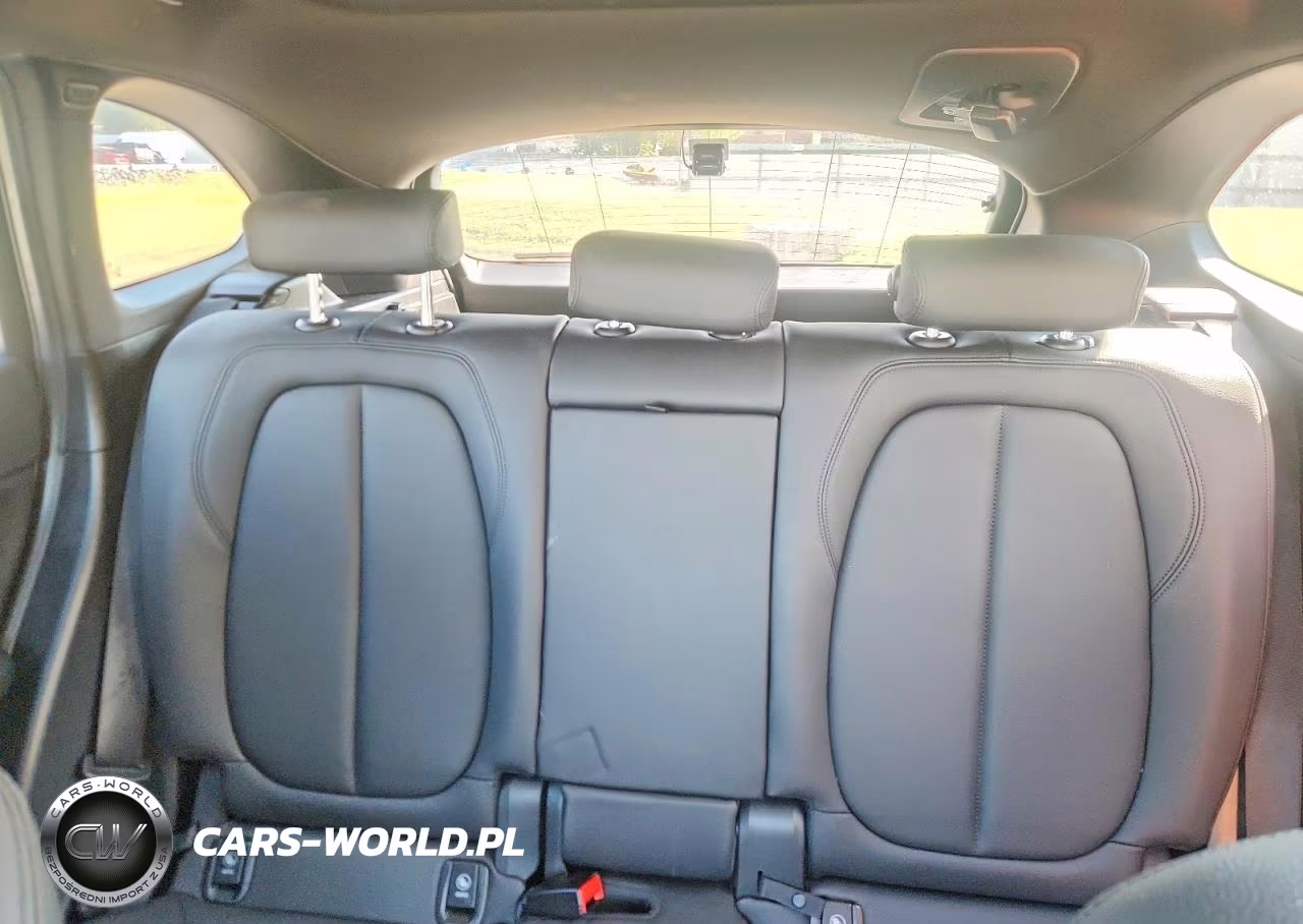 2021 BMW X1 xDrive28I VIN:WBXJG9C05M5S25249 - 10