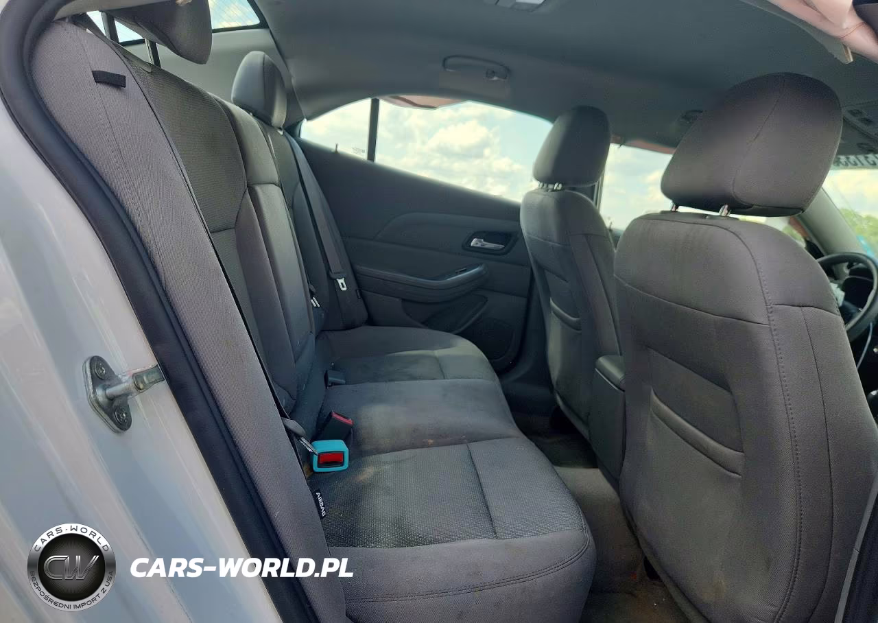 2015 Chevrolet Malibu Ls VIN:1G11B5SL8FF102860 - 10