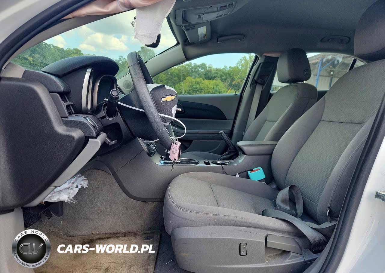 2015 Chevrolet Malibu Ls VIN:1G11B5SL8FF102860 - 7