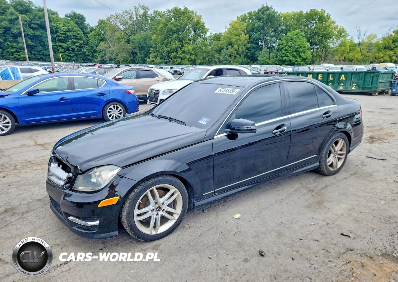 2012 Mercedes-Benz C 300 4Matic VIN:WDDGF8BB0CA612603 - 1