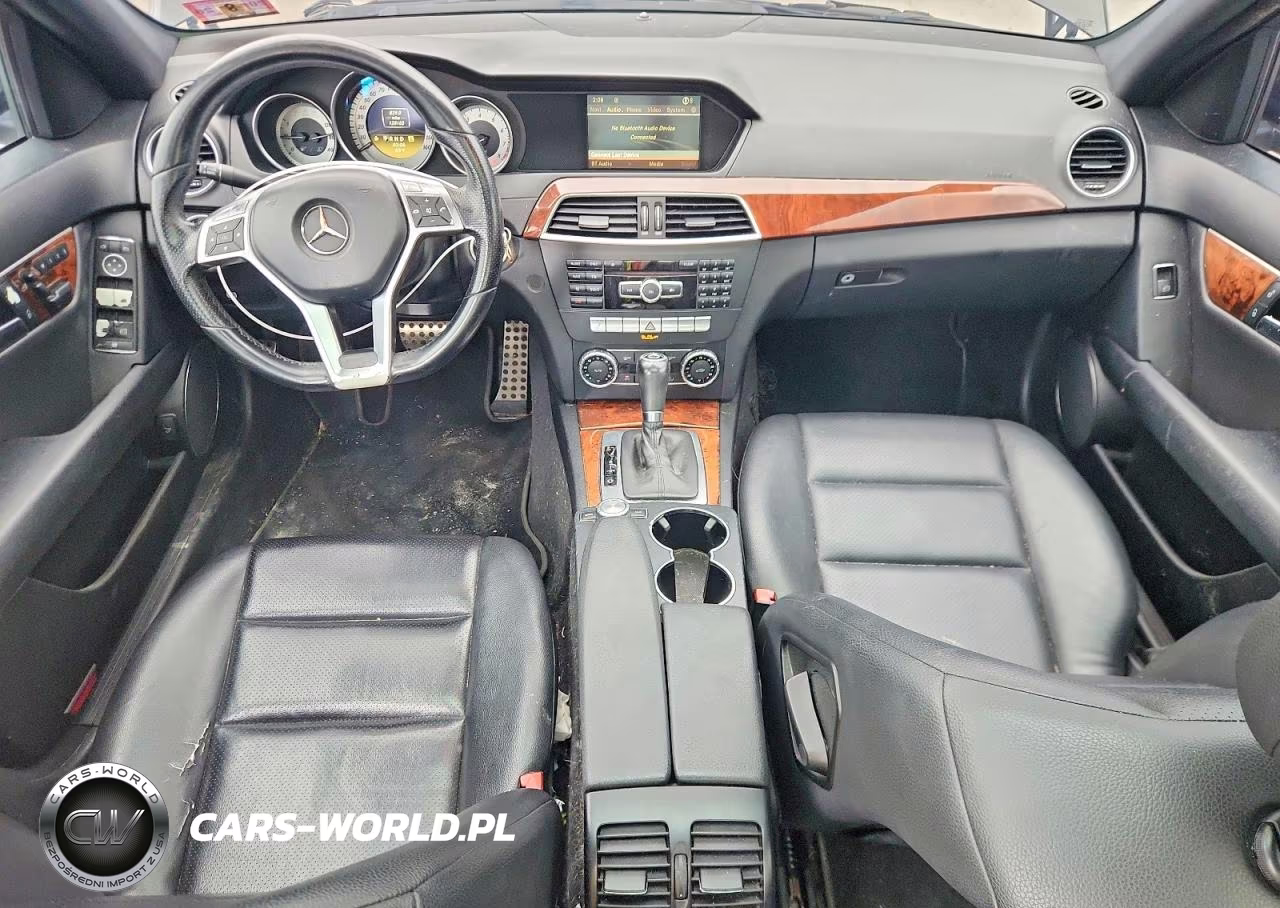 2012 Mercedes-Benz C 300 4Matic VIN:WDDGF8BB0CA612603 - 8