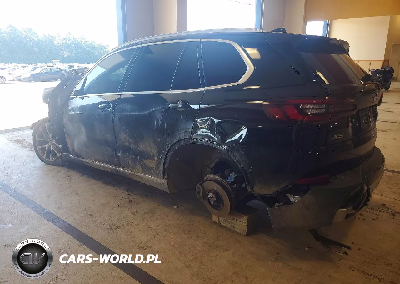 2022 BMW X5 VIN:5UXCR6C01N9K10707 - 2