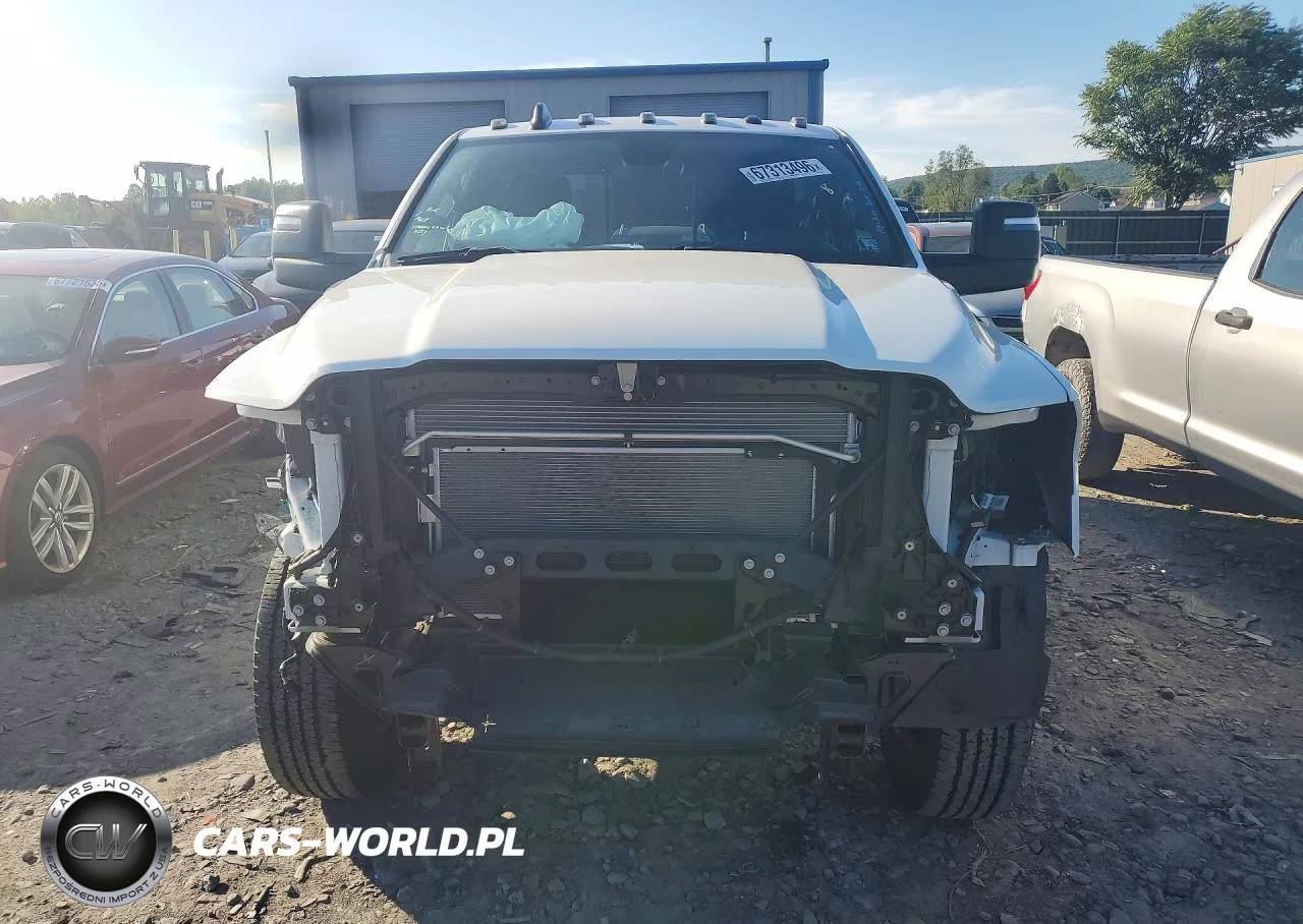 2024 Ram 2500 Tradesman VIN:3C6MR5AJ8RG306410 - 5