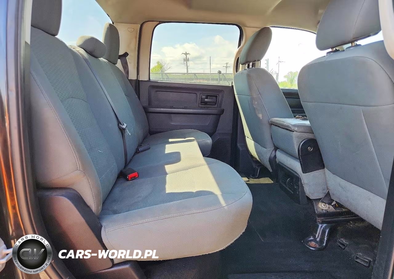 2016 Ram 2500 St VIN:3C6UR5CJ3GG171122 - 10