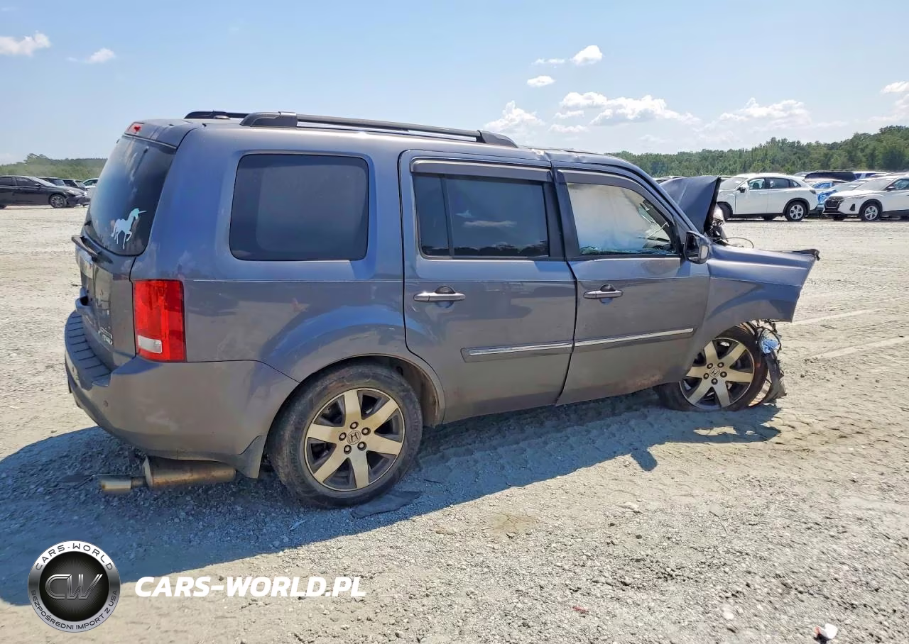 2015 Honda Pilot Touring VIN:5FNYF4H93FB070307 - 3