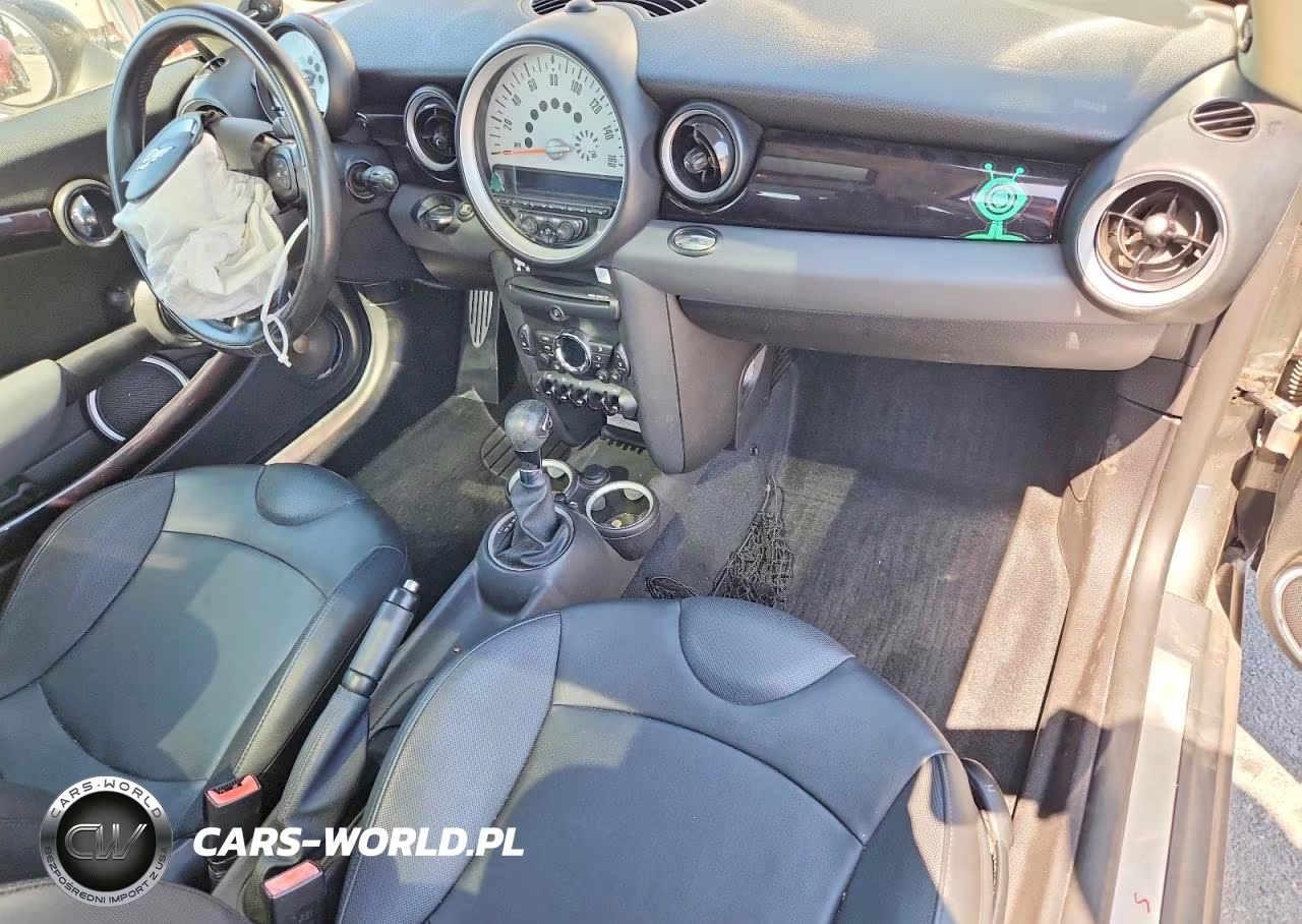 2011 Mini Cooper S Clubman VIN:WMWZG3C53BTY36170 - 8