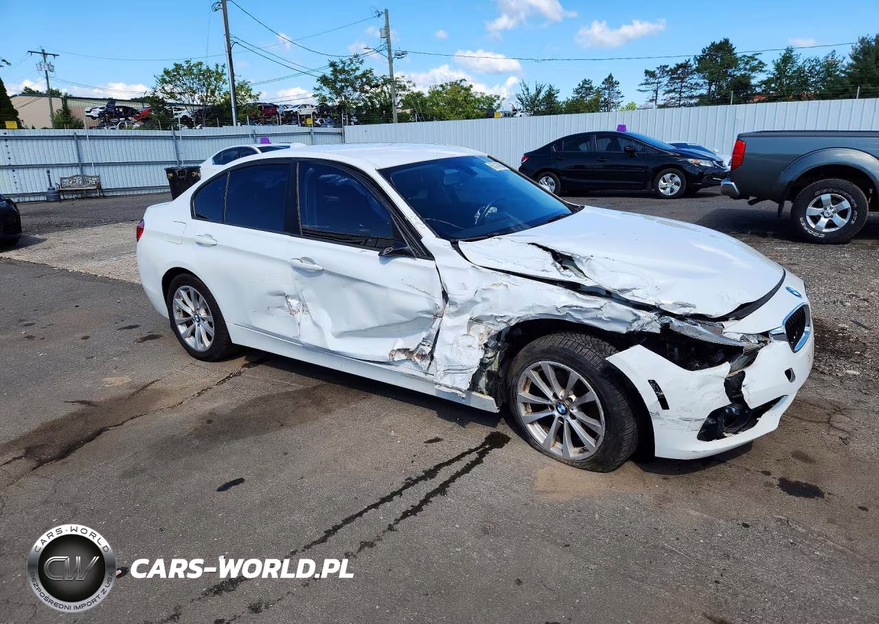 2016 BMW 320 Xi VIN:WBA8E5G50GNT40617 - 4