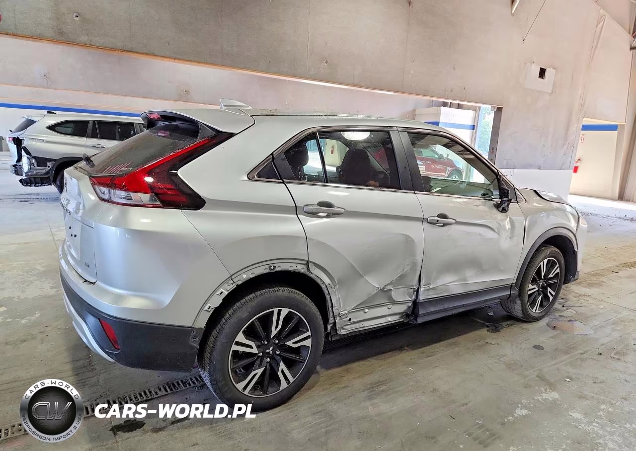 2025 Mitsubishi Eclipse Cross Se VIN:JA4ATWAA2SZ011130 - 3