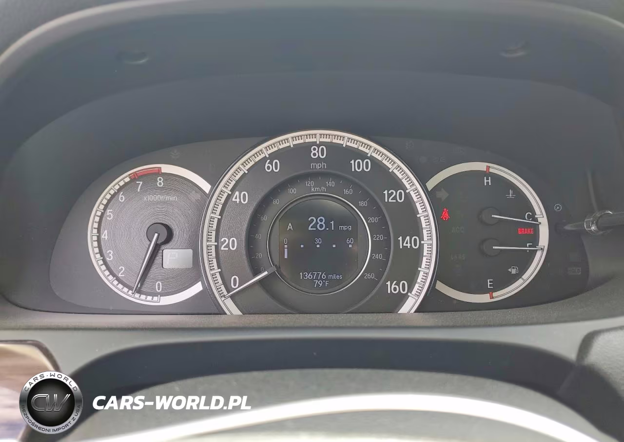 2017 Honda Accord Touring VIN:1HGCR3F98HA041428 - 9