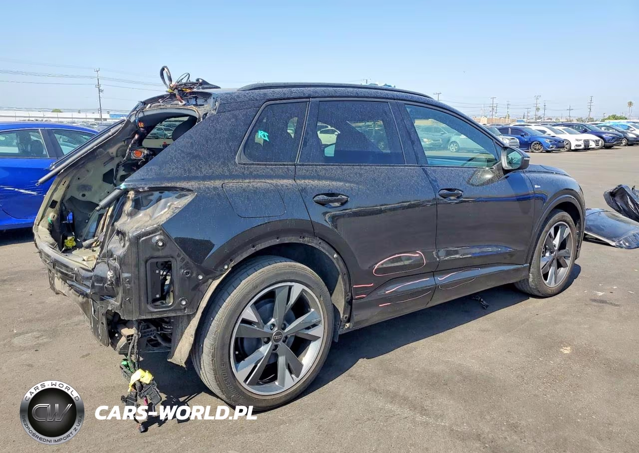 2024 Audi Q4 E-Tron Premium Plus VIN:WA1LUBFZ2RP054563 - 3